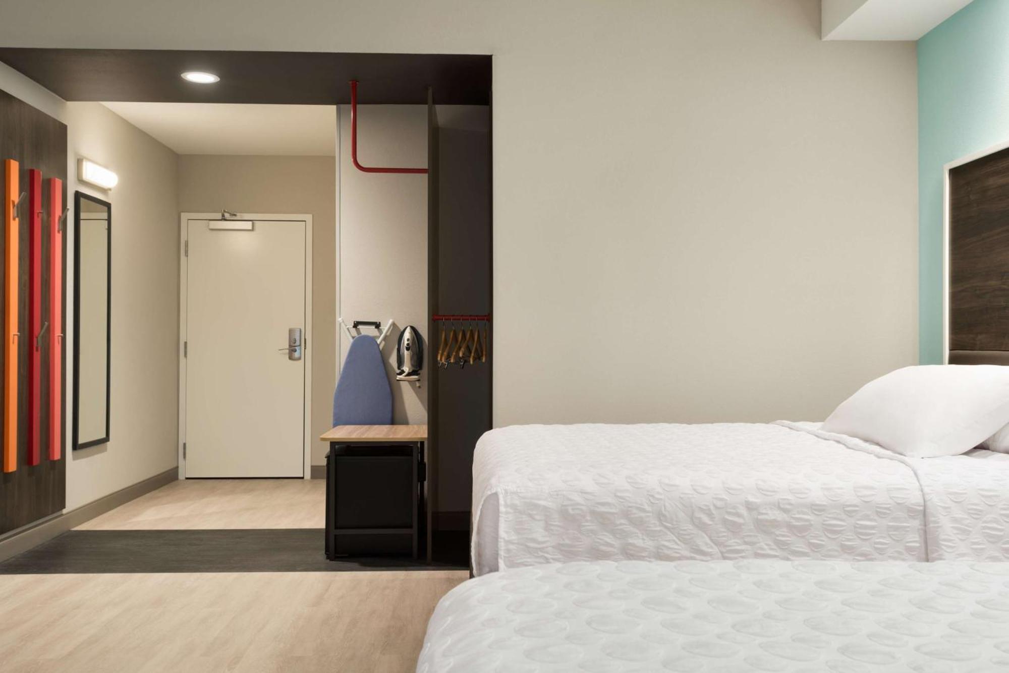Tru By Hilton Cedar Rapids Westdale Hotel Luaran gambar